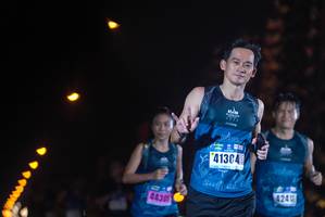 BIB: 41304, 4241, 4430
                            <button type="button" onclick="openModal(18285971)" class="btn btn-primary btn-sm float-right btn-popup" data-toggle="modal" data-target=".modal-high-quality">
                        <i class="fas fa-shopping-cart"></i> Add to Cart
                    </button>
                                            <button type="button" onclick="isThisMe(18285971, true)" class="btn btn-success btn-sm float-right btn-popup btn-isme hidden" data-toggle="tooltip" data-placement="bottom" title="นี่คือรูปของคุณใช่ไหม คลิกที่นี่เพื่อเอาเข้าอัลบั้ม">
                        <i class="fas fa-plus"></i> Add to album
                    </button>
                    <button type="button" onclick="isThisMe(18285971, false)" class="btn btn-warning btn-sm float-right btn-popup btn-isnotme hidden">
                        <i class="fas fa-ban"></i> Remove from album
                    </button>